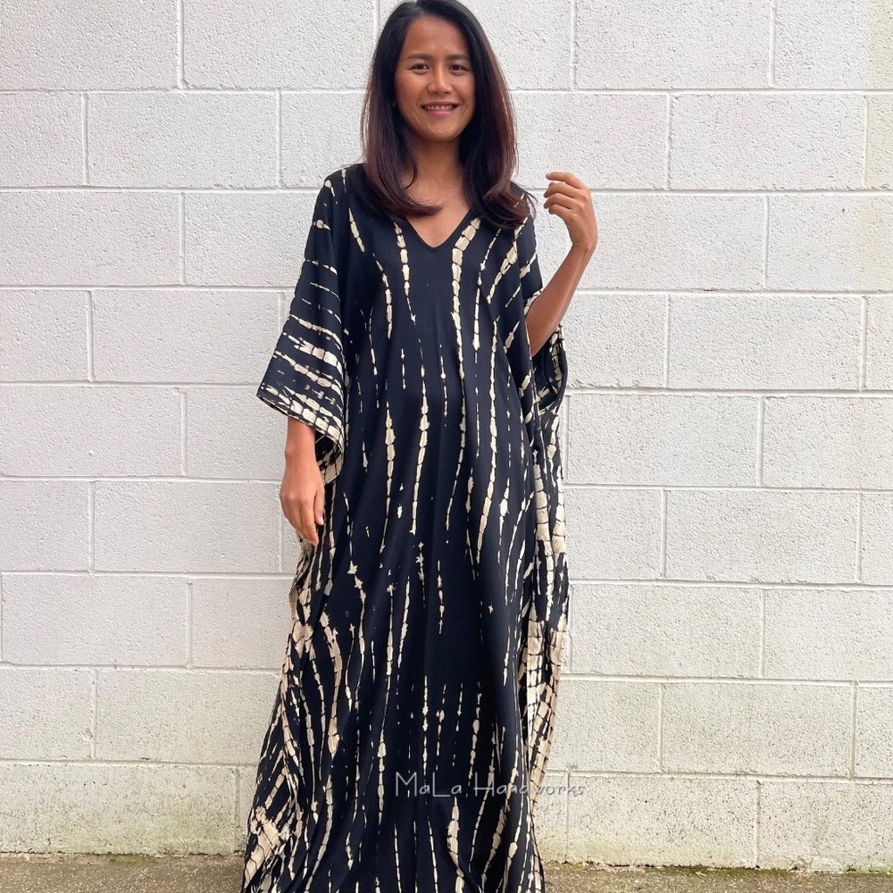 MaLa Handworks Kaftan Boho Dress Summer Beach Cover Up Striped Black Beige